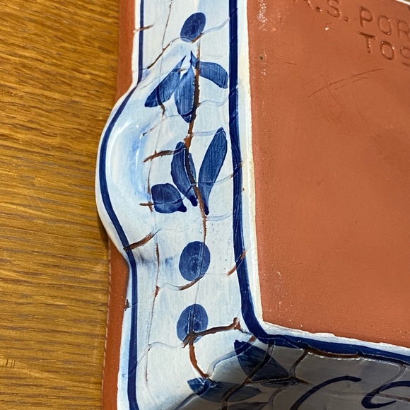 Beautiful Portugal Pottery Serving Dish - Picture 4 of 9